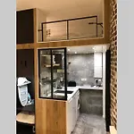 Studio Cinq Diamants, Neuf Tout Equipe